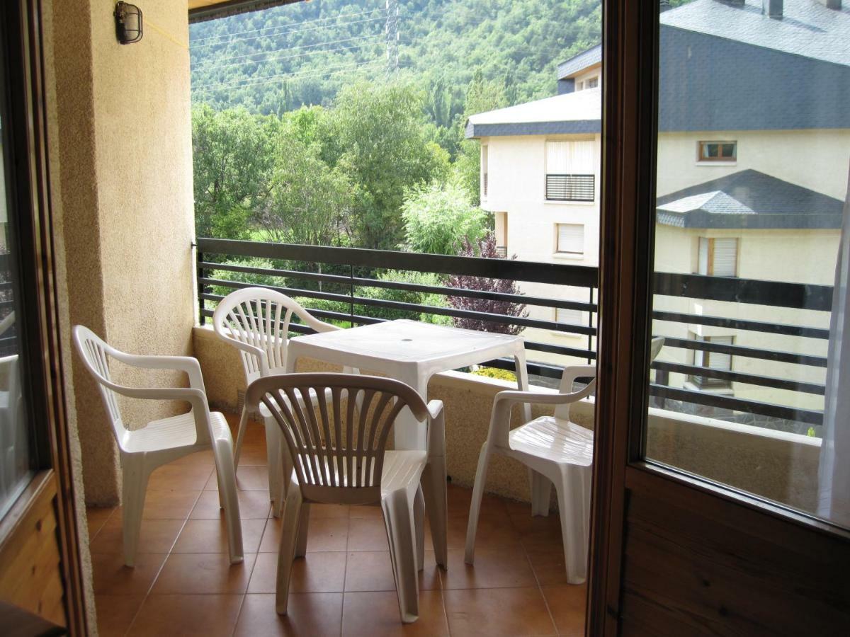Best Biescas Tourist Home ภายนอก รูปภาพ